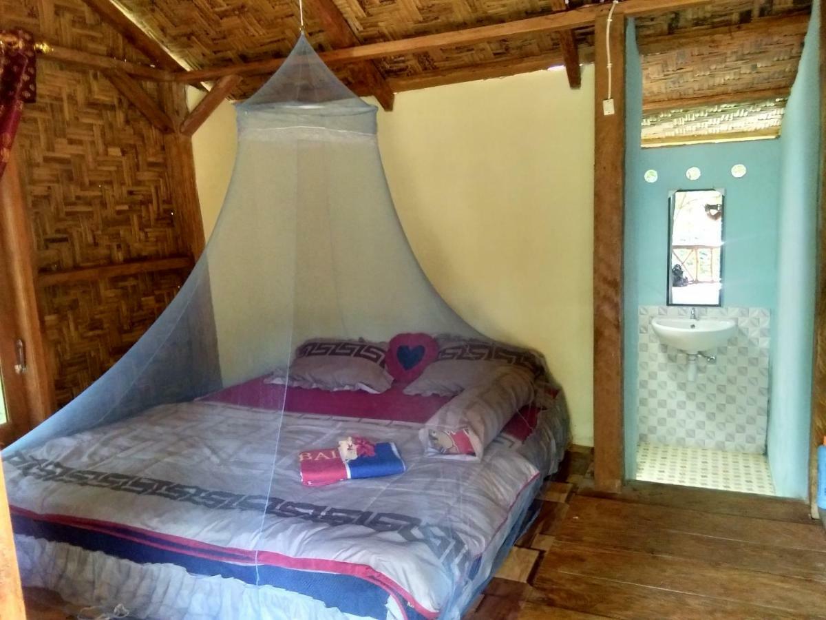 Landak River Guest House Only Trekking With Us Bukit Lawang Exterior foto
