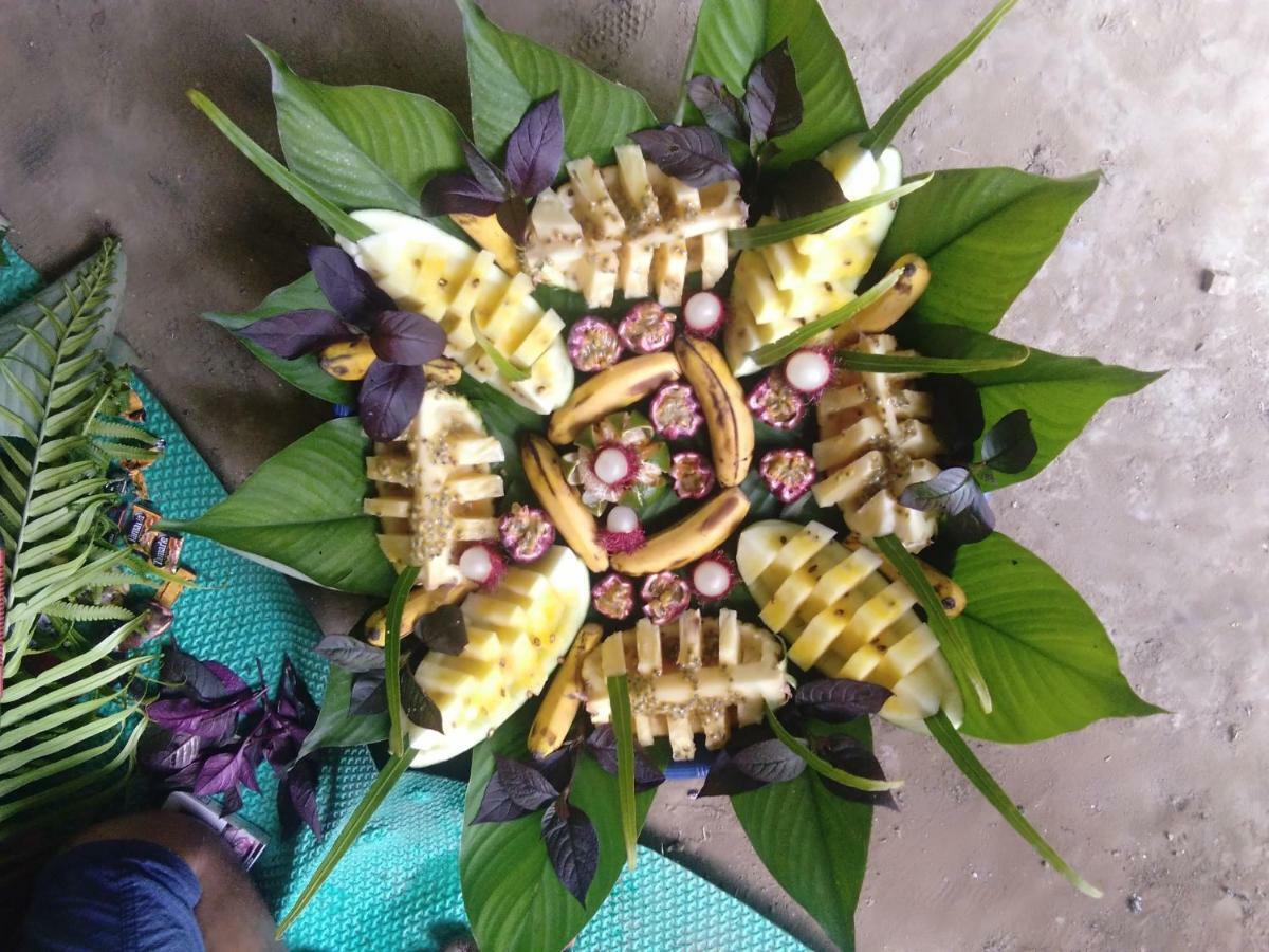 Landak River Guest House Only Trekking With Us Bukit Lawang Exterior foto